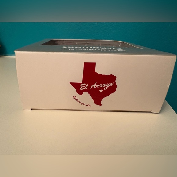 EL ARROYO MARQUEE SIGN GLASS ORNAMENT TEQUILA - Picture 3 of 4